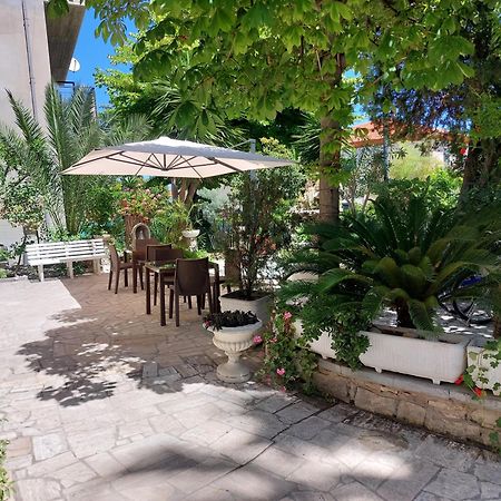 سان بنيديتّو ديل ترونتو B&B La Fontanella المظهر الخارجي الصورة