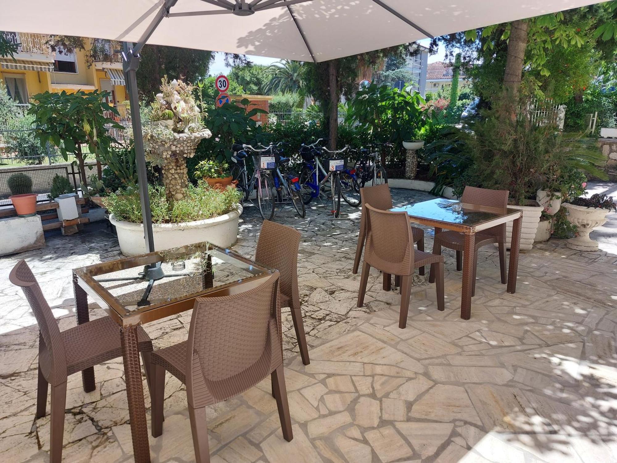 سان بنيديتّو ديل ترونتو B&B La Fontanella المظهر الخارجي الصورة